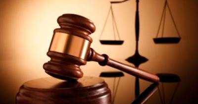 Pena de quatro anos suspensa para homem acusado de coagir inquilinas