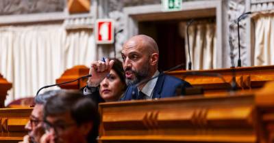 Deputado do Chega diz que Governo só é solidário com “imigrantes e vadios”