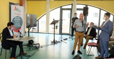 Jornadas Madeira 2021: Marco Martins diz a Olga Fernandes que se tivesse dinheiro, mais faria