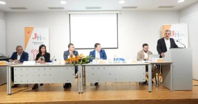 Jornadas Madeira: &#34;É preciso fazer que cada euro gasto pelo turista fique efetivamente cá&#34;