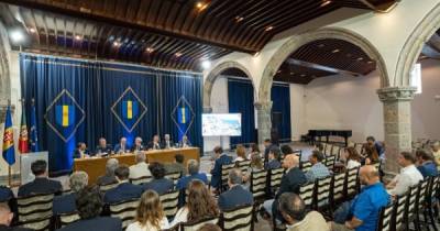 Assista agora ao 2.º período de debate das Jornadas Madeira no Funchal