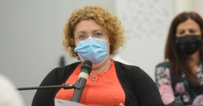 Jornadas Madeira 2021: &#34;O PS não é contra a Estrada das Ginjas&#34;, garante Helena Freitas