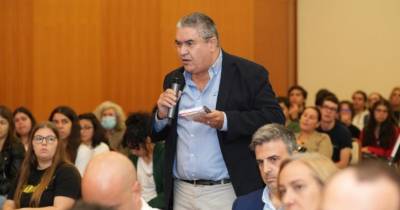 Jornadas Madeira: Santa Cruz devia oferecer duas horas de estacionamento gratuito aos elétricos