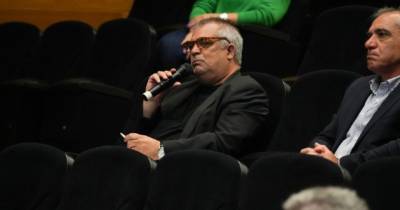 Jornadas Madeira: &#34;Explorar melhor o carnaval&#34;