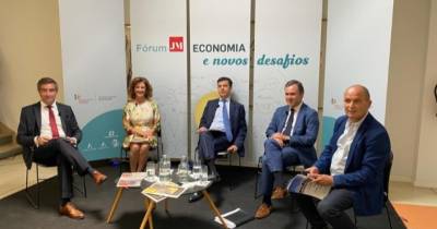 Fórum Economia: &#34;É preciso defender e acarinhar o Centro Internacional de negócios&#34;