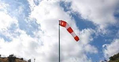 Vento motiva precauções.