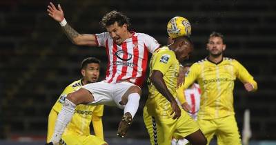 Na base da ação do Nacional está o jogador Danrlei, do Leixões, que viu o nono amarelo cartão amarelo na II Liga em 24 de fevereiro, na 23.ª jornada, frente ao FC Porto B (1-1), e voltou a jogar quatro dias depois, em 28 de fevereiro, frente ao Nacional (1-1), em partida em atraso da 20.ª ronda, no jogo imediatamente a seguir à admoestação.