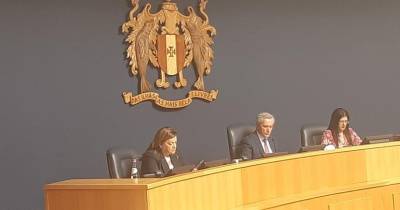 O presidente do parlamento madeirense quis prestar um esclarecimento aos deputados.