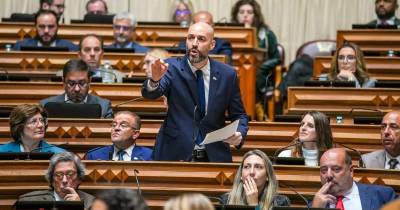 Chega acusa PSD e CDS de “traição” às forças de segurança por votação na AR