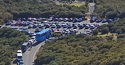 Trânsito volta a estar caótico na Achada do Teixeira (com fotos)