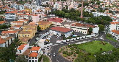 Câmara Municipal do Funchal diz que cadeia alemã de supermercados tem já dous processos de licenciamento concluídos (Poço Barral e junto à Rotunda da Assicom), estando outros 2 em apreciação (Rua Dr. Pita e Largo Severiano Ferraz).
