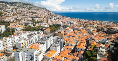 No Funchal, o preço do arrendamento subiu 10,8% durante esse período, com o preço por metro quadrado a situar-se em 16,9 euros. Já nos últimos 3 meses, os preços subiram 4,8%.