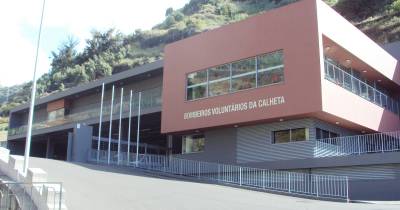 Incêndio deflagrou em viatura nos Prazeres