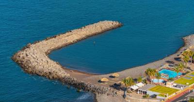 Exploração do restaurante da praia da Ribeira Brava adjudicada à empresa Escala Constante