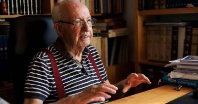 Morreu o historiador António Borges Coelho, 97 anos