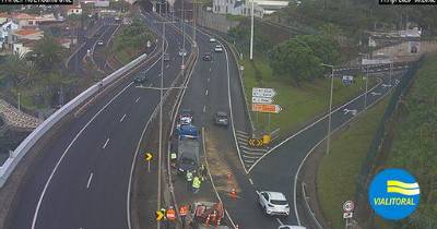 Mulher ferida em capotamento na via rápida junto ao aeroporto