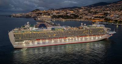 Porto do Funchal recebe dois navios de cruzeiro.