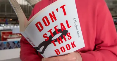 Milhares de escritores publicam livro ‘vazio’ contra uso das suas obras em IA