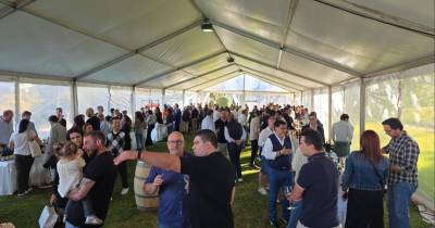 Centenas de pessoas brindam ao 3.º Encontro P&amp;Q Vinhos e Espirituosos