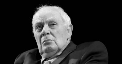 António Lobo Antunes: Parlamento adia votação de voto de pesar pela morte do escritor