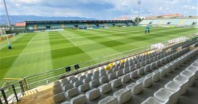 Nacional em vantagem ao intervalo em Tondela