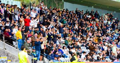 Partida teve início às 15h30.