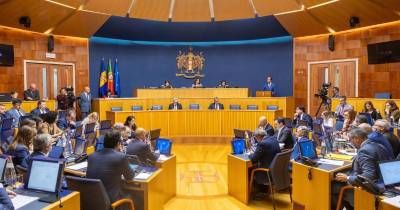 Albuquerque anuncia reforço do apoio ao gás no debate mensal