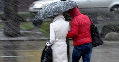 O Instituto Português do Mar e da Atmosfera (IPMA) lançou aviso amarelo sob toda a Região, tendo em consideração a ventania e a chuva, por vezes forte, acompanhada de trovoada.