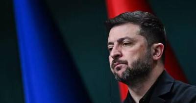 Ucrânia: Ministros da Defesa olham para plano de paz que exclui UE e apoio para o inverno