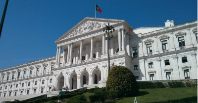 Chumbadas na especialidade propostas dos Açores e da Madeira para alterar subsídio de mobilidade