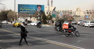 A legislação iraniana não proibia explicitamente cartas de condução para mulheres, mas, na prática, as autoridades não as emitiam.