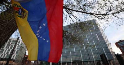 Protestos pró e contra Nicolas Maduro aconteceram ontem em Nova Iorque, durante a nova sessão de julgamento do Presidente da Venezuela detido.