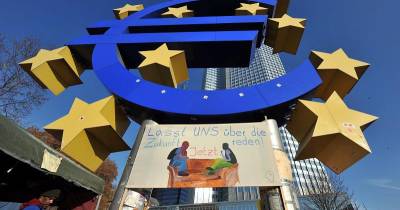 Euro cai após decisão do BCE em manter taxas de juro inalteradas.