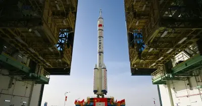 China envia astronauta para o espaço por um ano