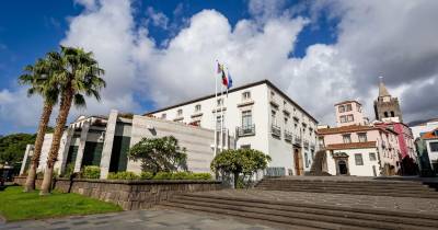 ALRAM iluminada de Vermelho no Dia Mundial do AVC