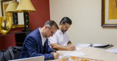 A Câmara Municipal de Câmara de Lobos celebrou um contrato interadministrativo com a Junta de Freguesia da Quinta Grande.