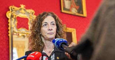 “O JPP mentiu em 955 mil euros!”, disse Cristina Pedra.