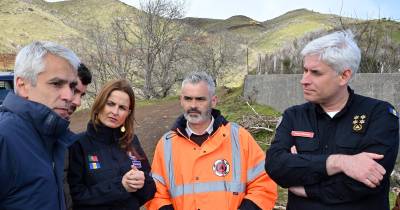 Micaela Freitas visita trabalhos de criação de novo caminho florestal na Ribeira Brava