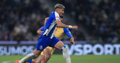 FC Porto sofre mas vence na receção ao Estoril