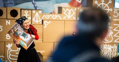 Oficina criativa, prémios e música animam hoje a Ribeira Brava