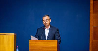 JPP propõe alterações à gestão das escolas na Madeira