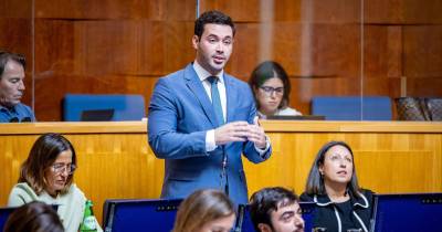 PSD critica socialistas por quererem “fazer 30 por uma linha”