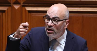 Ministro Pinto Luz vai à AR explicar mudanças no subsídio de mobilidade