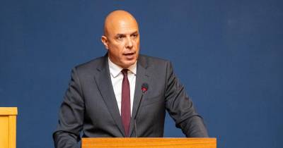 Cafôfo acusa Albuquerque de continuar “a asfixiar a classe média”