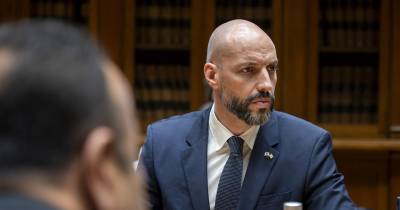 Chega acusa Governo de proteger compadrios e trair portugueses