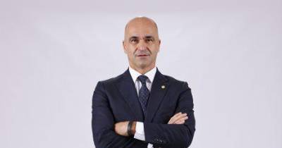 O selecionador da equipa portuguesa masculina de futebol, o espanhol Roberto Martínez, disse hoje que os técnicos têm tido “uma boa conversa” num evento da UEFA quanto ao tamanho da convocatória para o Euro2024.