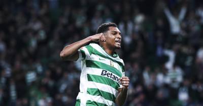 Sporting goleia Vitória de Guimarães e iguala Benfica no segundo lugar