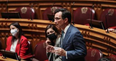 PSD/Congresso: PS aponta falta de ideias novas e de orientação estratégica
