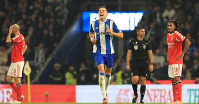 Jan Bednarek fez o único golo da partida.