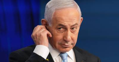 Netanyahu comparou o processo ao realizado na Alemanha após a Segunda Guerra Mundial.